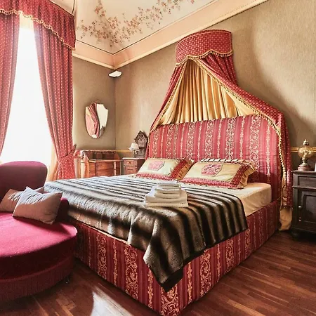 Principesco Quadrilatero Romano